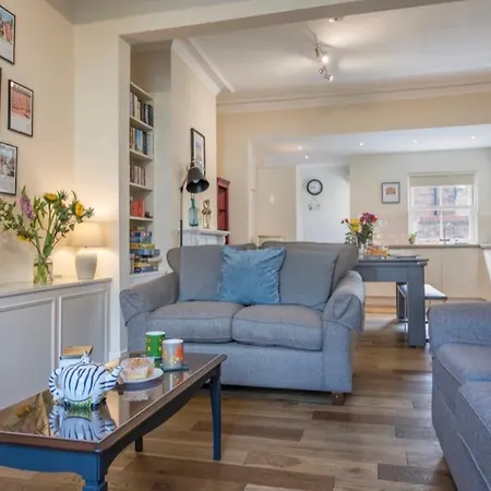 Prázdninový dům 109 Nunnery Lane - A House Of York